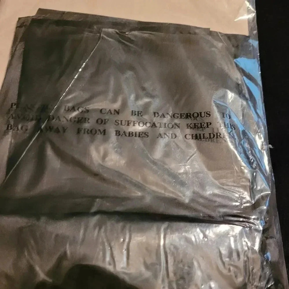 CAPE‎ - Picture 3 of 3